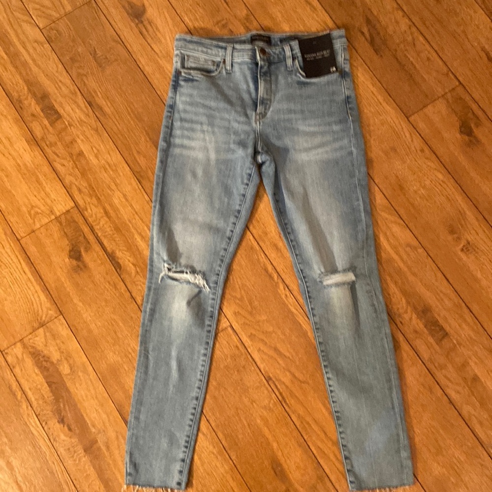 NWT Banana Republic Skinny Anke Jeans Holes in the Knees